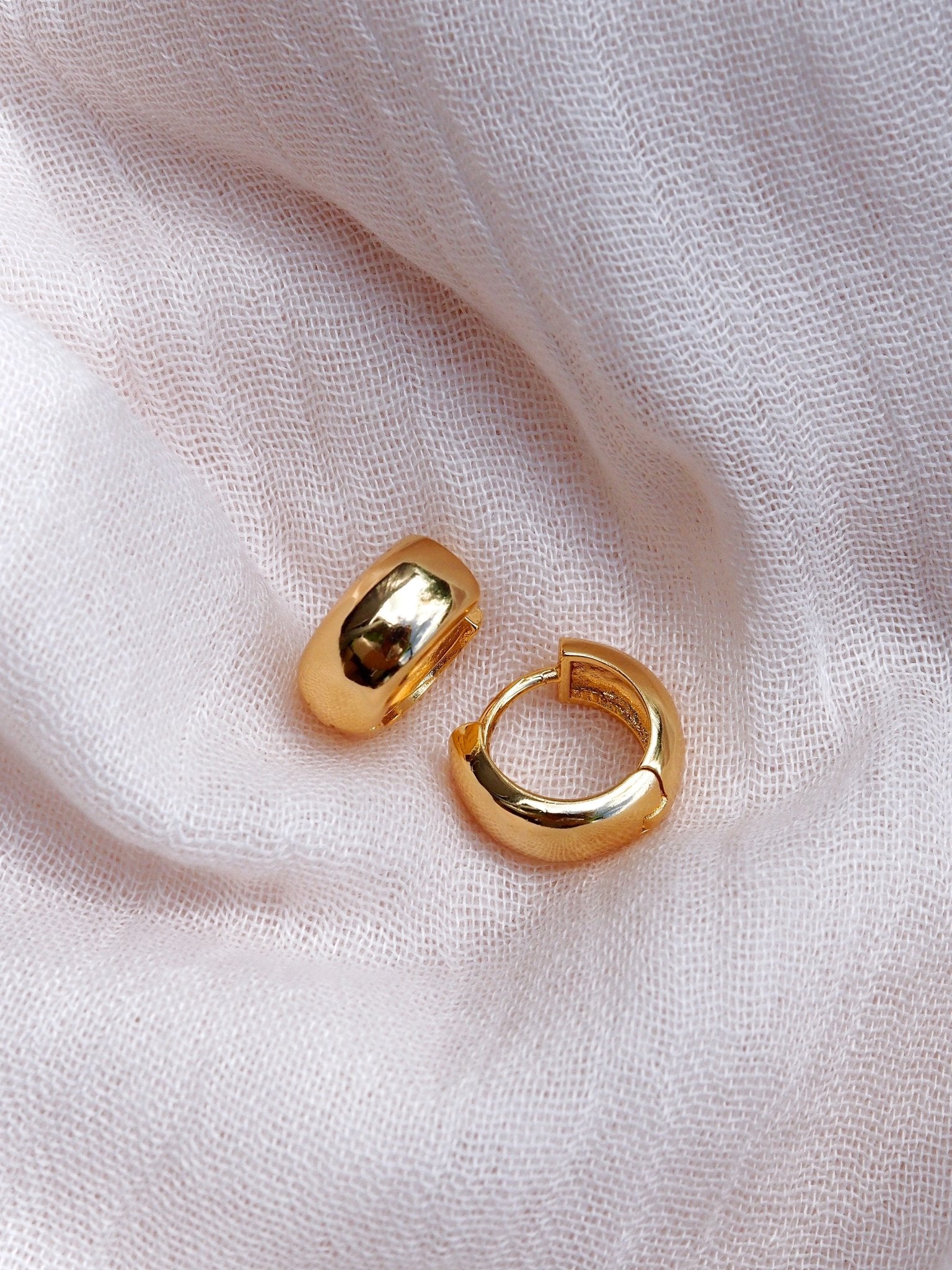 Earrings - Medium Bold Chubby Gold Huggie Hoop Earrings - Huali - ke aloha jewelry