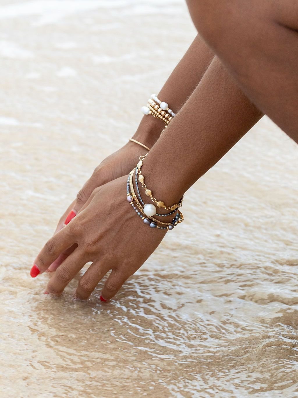 Gold Bracelet - Peacock Pearl Bead Bracelet - Hiwahiwa - ke aloha jewelry