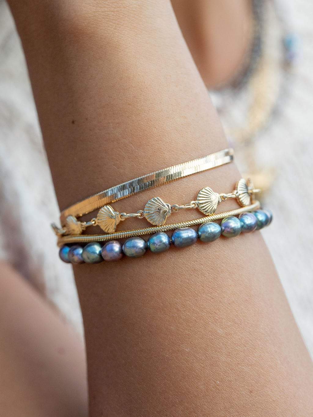 Gold Bracelet - Peacock Pearl Bead Bracelet, - Keilani - ke aloha jewelry