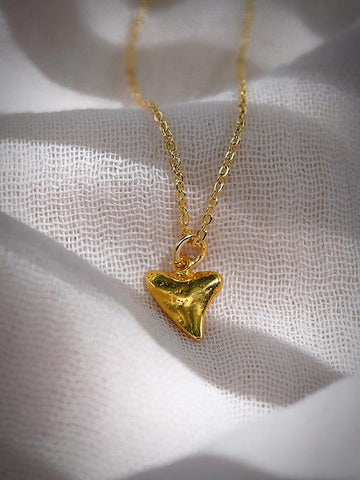 Gold Necklace - Petite Gold Shark Tooth Necklace - Mano Petite - ke aloha jewelry