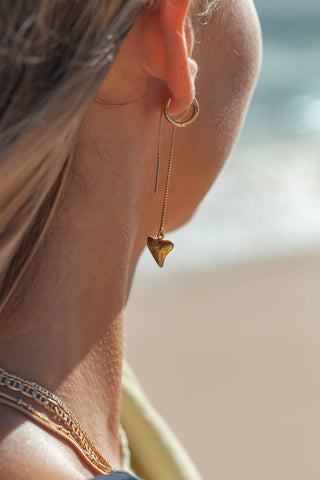 Earrings - Petite Gold Shark Tooth Threader Earrings - Mano Petite - ke aloha jewelry