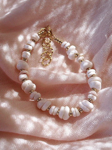 - Puka Shell Bracelet - Kahale - ke aloha jewelry