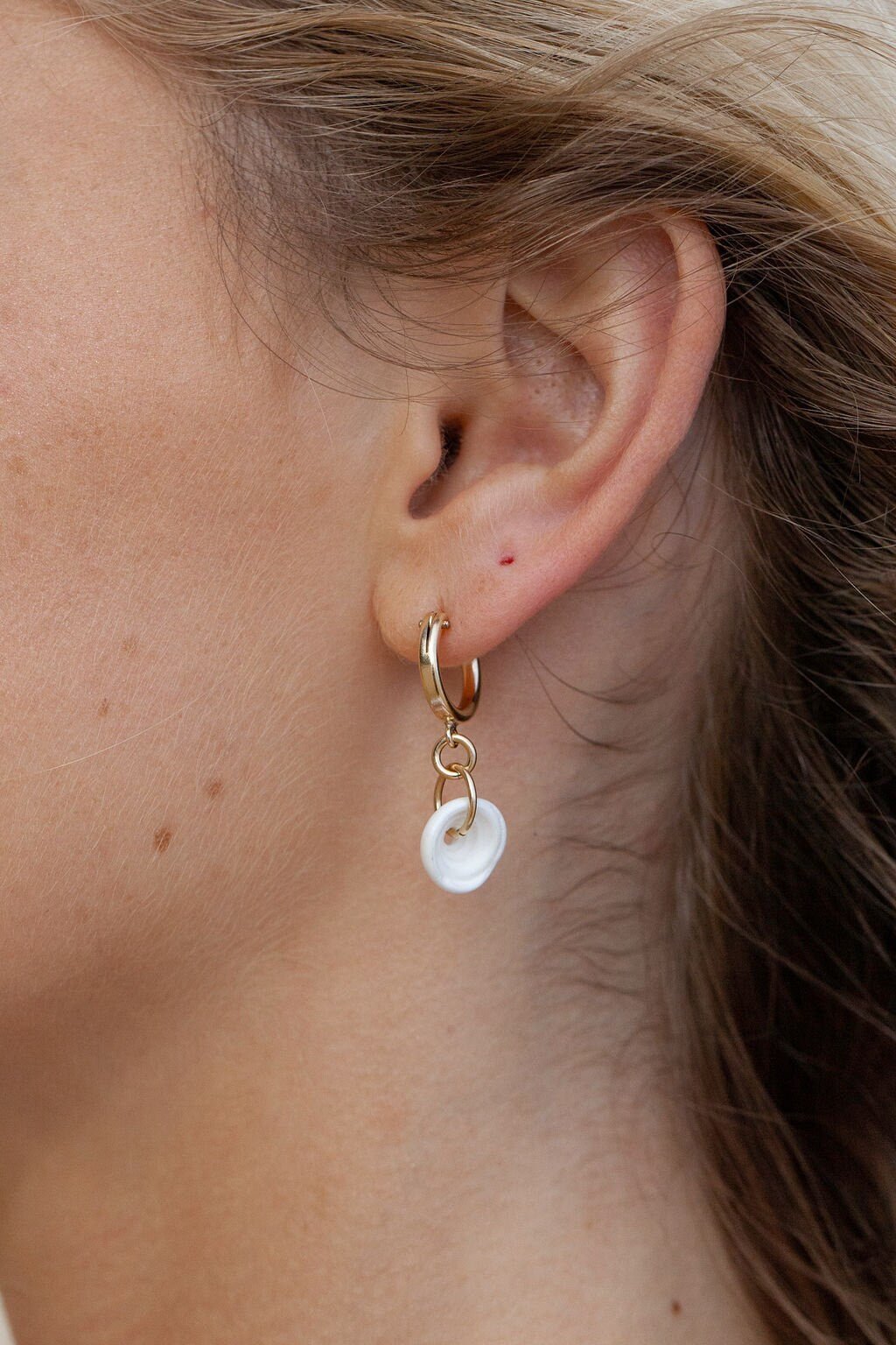 - Puka Shell Hoop Earrings - Kahale - ke aloha jewelry