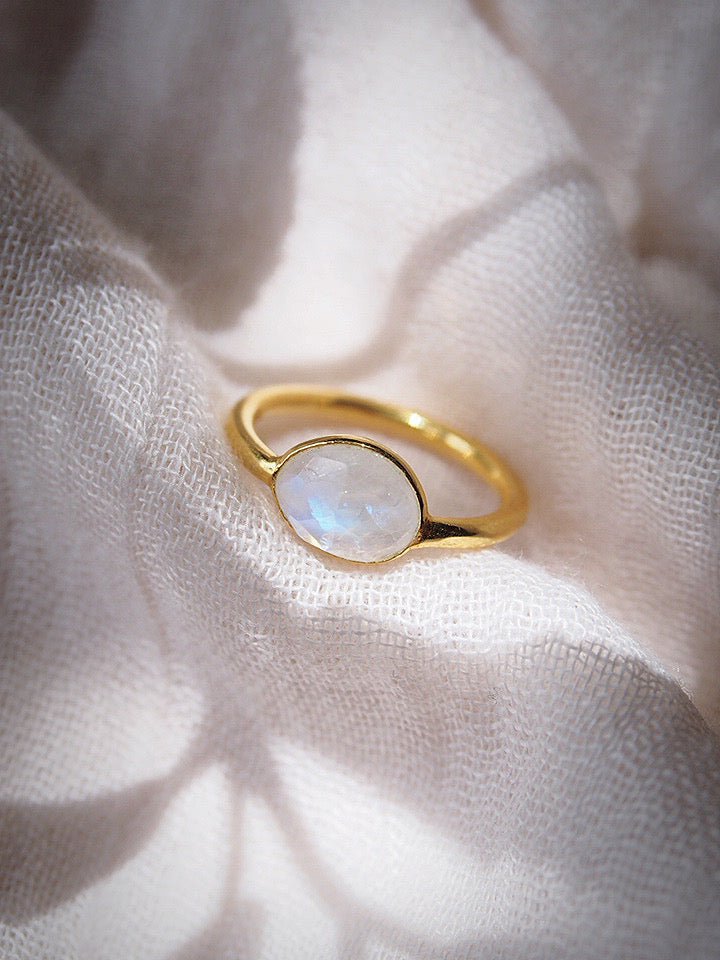 Rings - Rose Cut Rainbow Moonstone Ring - Hokulani - ke aloha jewelry
