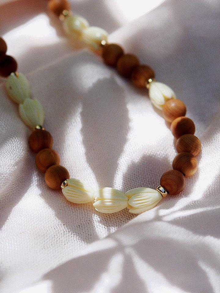 Gold Necklace - Sandalwood Pikake Flower Bead Necklace - Hakumele - ke aloha jewelry