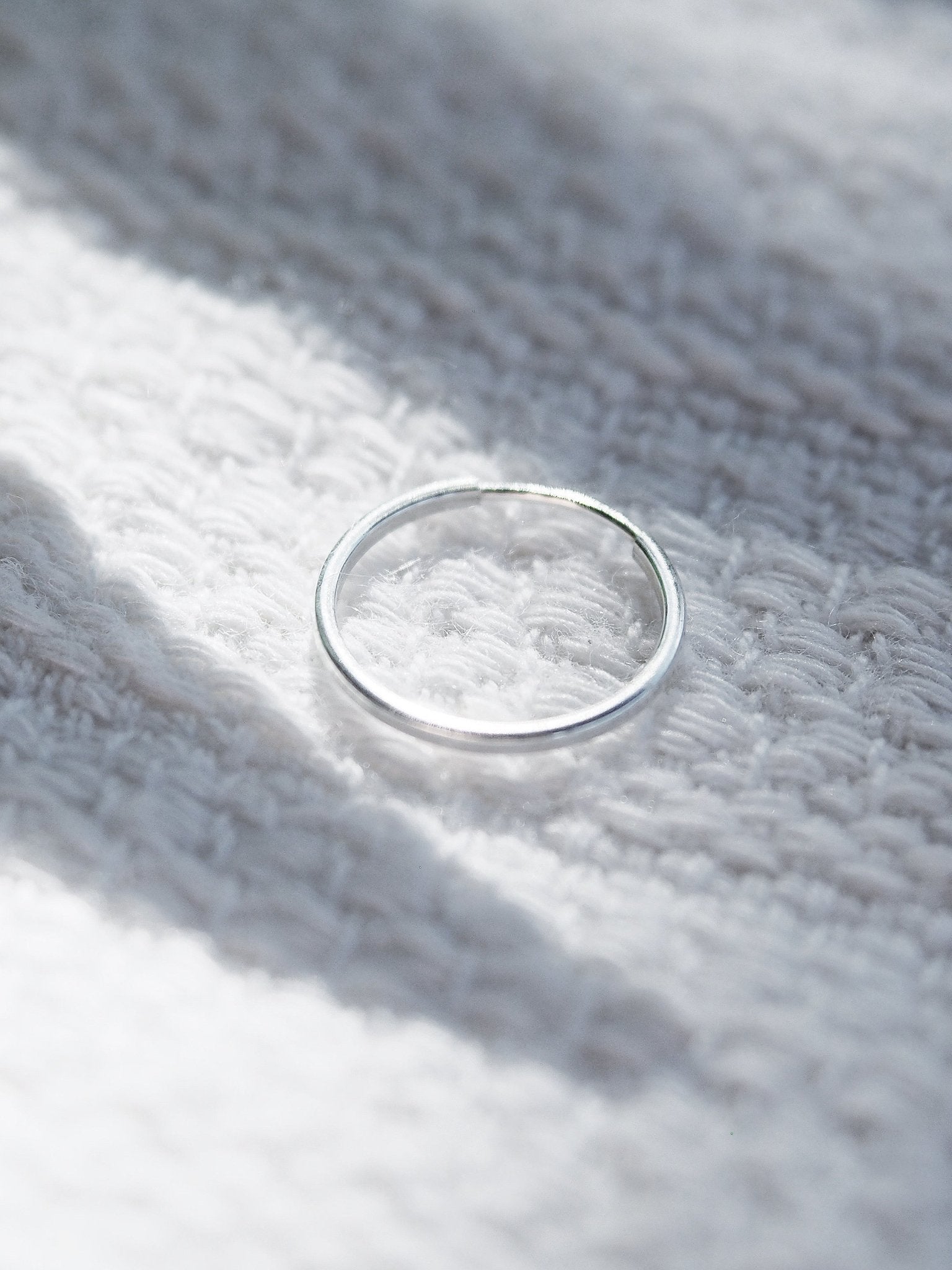 Earrings - Single Unisex Men's Squared Silver Hoop Earring - Kahua - ke aloha jewelry