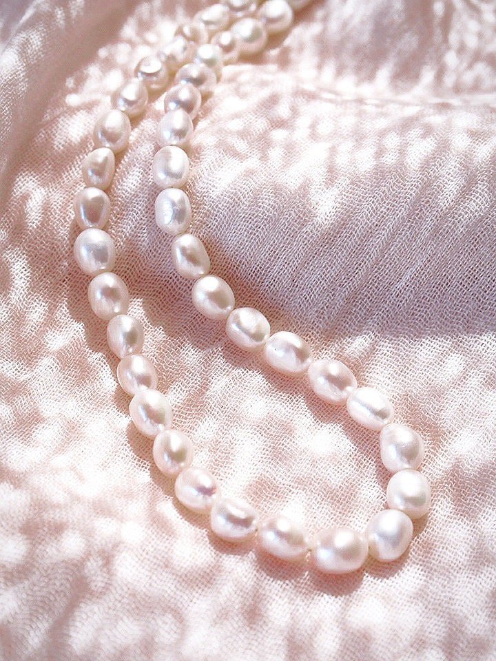 - White Pearl Choker Necklace - Ala - ke aloha jewelry