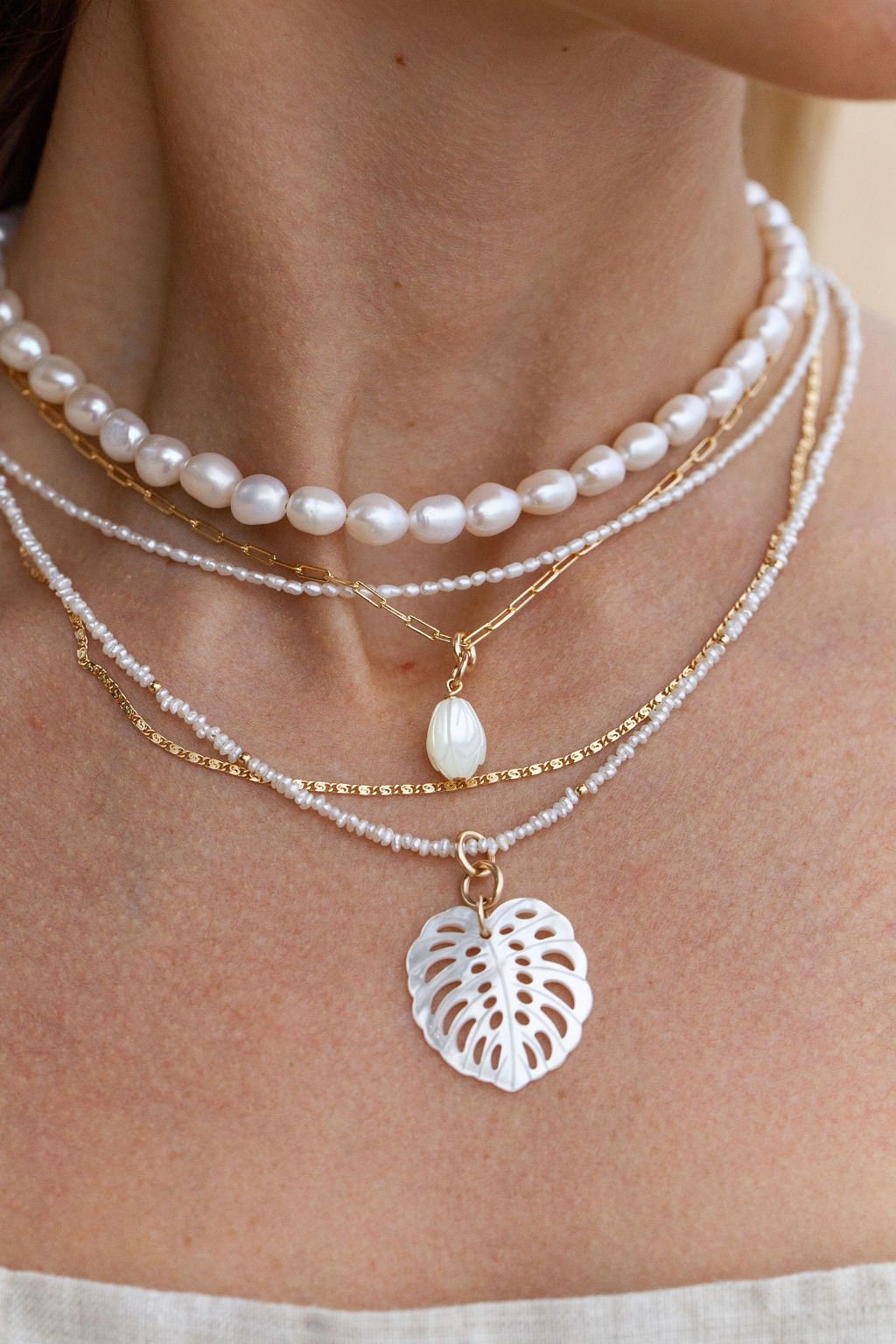 - White Pearl Choker Necklace - Ala - ke aloha jewelry